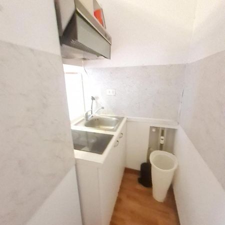 Santa Maria Valle Apartment Milan Exterior photo