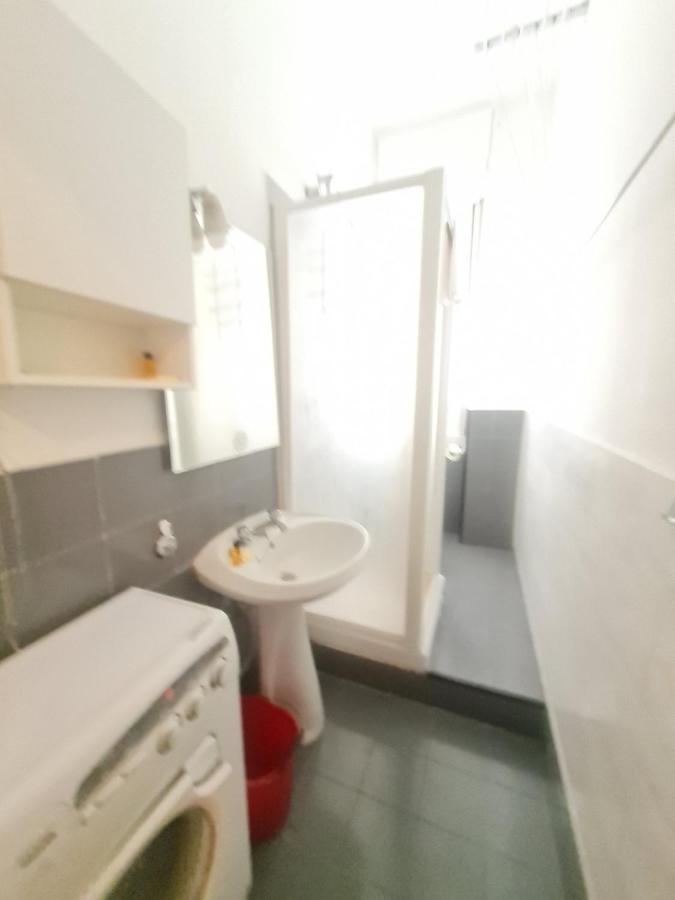 Santa Maria Valle Apartment Milan Exterior photo
